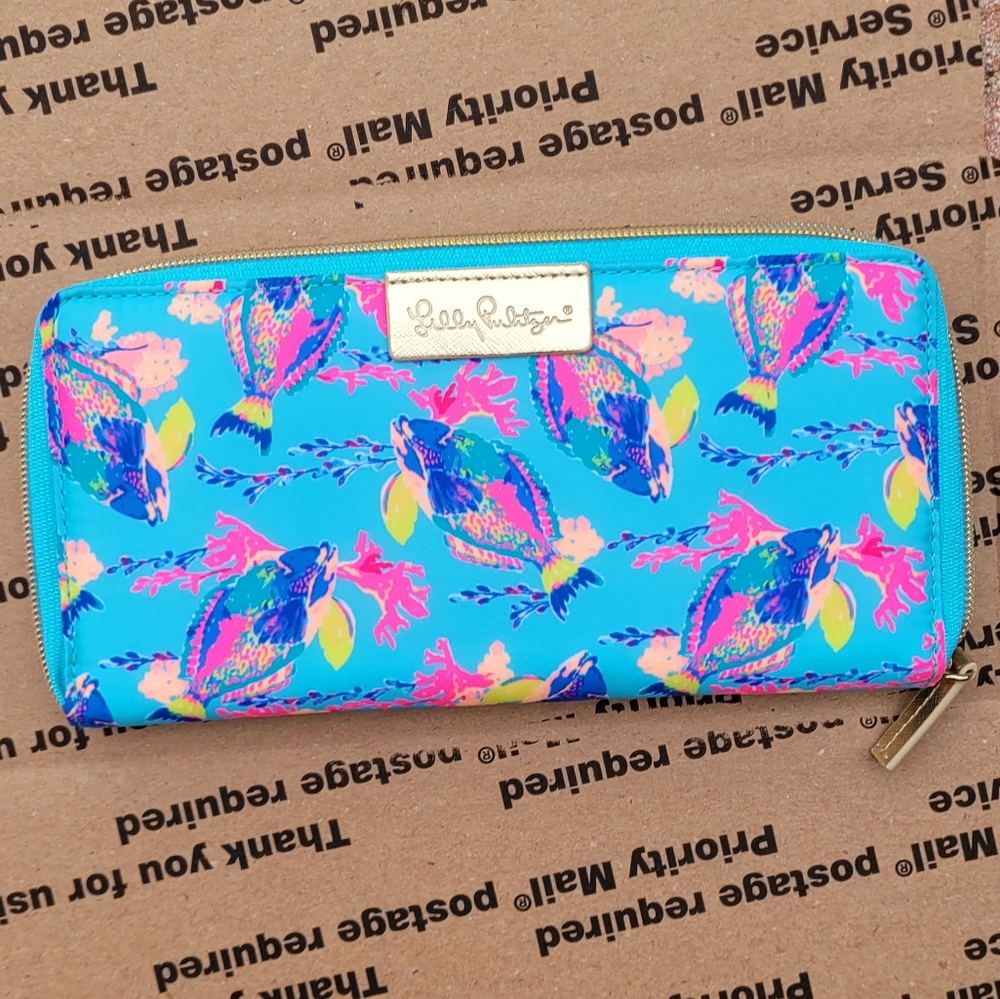 Lily pulitzer clutch wallet rainbow parrot fish aqua blue
